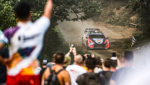 Kadras i&scaron; Graikijos ralio. WRC organizatorių &bdquo;facebook&ldquo; puslapyje patalpinta nuotr.