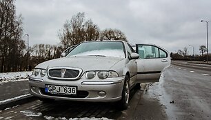 Rastas automobilis, tebevykdomos žmogaus paie&scaron;kos