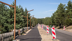 Rekonstruojamas Neringos dviračių takas