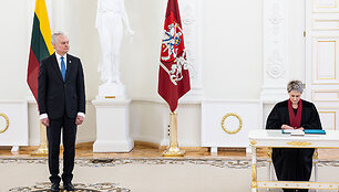 Gitanas Nausėda, Nida Grunskienė