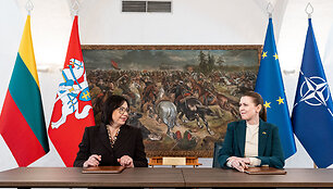 Raminta Popovienė, Dovilė &Scaron;akalienė