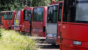 Verkių gatvėje esančiame autobusų parke ap&scaron;audyti 25 autobusai