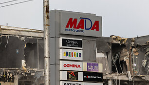 Griaunamas prekybos centras &bdquo;Mada&ldquo;