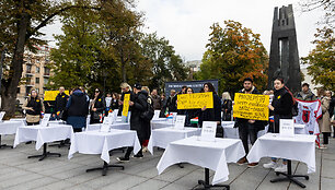 Lietuvos vie&scaron;bučių ir restoranų asociacijos surengtas protestas 