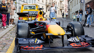 Susitikimas su „Red Bull“ Formulės komanda