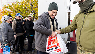 Dalinama humanitarinė pagalba Kiv&scaron;arivkoje, Charkivo srityje