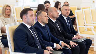 Specialiųjų tyrimų tarnybos vadovo Lino Pernavo ir pavaduotojų priesaika