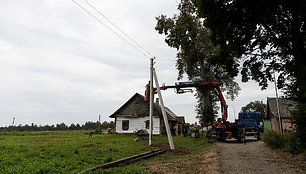 Elektros atstatymo darbai Airėnų kaime