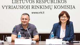 Renatas Požėla, Lina Petronienė