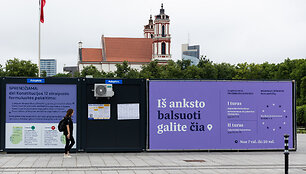 Laisvės partijos pirmininkė Au&scaron;rinė Armonaitė ir jos komanda i&scaron;ankstiniuose Europos Parlamento rinkimuose