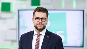 Lukas Savickas 15min studijoje
