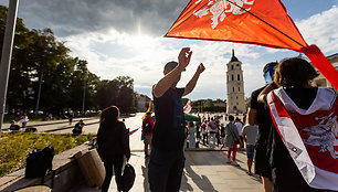 Baltarusių mitingas katedros aikštėje