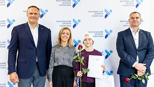 Apdovanojimų akimirka
