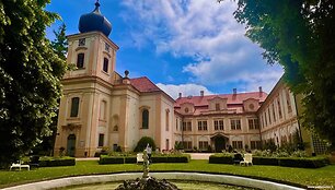 Loučeno pilies i&scaron;orė