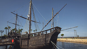 &bdquo;Muelle de las Carabelas&ldquo; (Karavelių molas), Palosas 