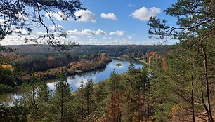 Neries slėnis nuo Paneriškių regyklos