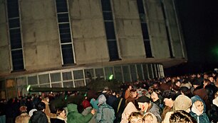 1991 sausio 13-osios naktis prie Televizijos bok&scaron;to