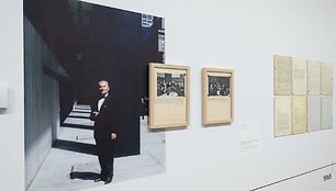 Paroda &bdquo;vladas &scaron;vipas: pu&scaron;alotas > bauhaus > kaunas > new york&ldquo; Lietuvos nacionalinėje dailės galerijoje