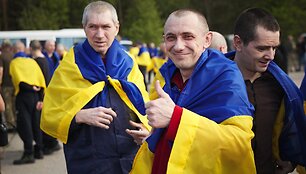 I&scaron; nelaisvės Rusijoje paleisti ukrainiečiai karo belaisviai