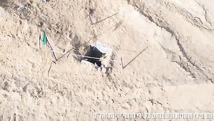 Izraelio kariai sprogdina &bdquo;Hamas&ldquo; tunelius