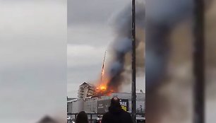 Kopenhagos istorinėje biržoje kilo didžiulis gaisras