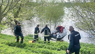 Gelbėjomos Kėdainių rajone skęstančios avys