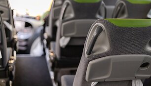 Autobuse