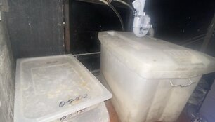 VMVT inspektoriai gavę prane&scaron;imą apie apsinuodijimo maistu atvejus patikrino kebabinę Kaune