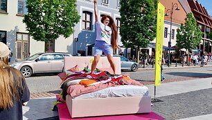 &bdquo;Sleep Fest&ldquo;