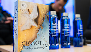 Susitikimas su prancūzų ra&scaron;ytoju Jeanu-Baptiste&rsquo;u Andrea ir jo knygos &bdquo;Globoti ją&ldquo; pristatymas