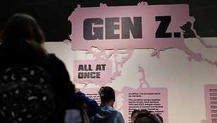 MO muziejaus paroda &bdquo;Gen Z. Viskas vienu metu&ldquo;