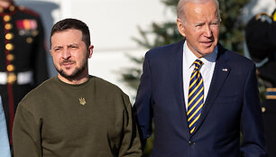 Ukrainos prezidentas V.Zelenskis ir JAV lyderis J.Bidenas