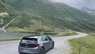 Šeimos kelionė Volkswagen ID.3 elektromobiliu