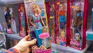 &bdquo;Mattel&ldquo; ketina sumažinti importą į JAV i&scaron; Kinijos 