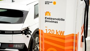 &bdquo;Elektrum Drive&ldquo; įkrovimas