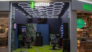 PLC &bdquo;Mega&ldquo; plečia paslaugų pasiūlą: duris atvėrė &bdquo;Buržua Barbers&ldquo; salonas