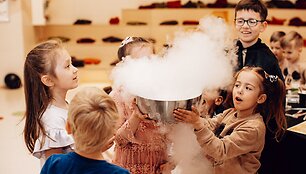 Vaikų edukacinis pramogų centras &bdquo;CurioCity&ldquo; kviečia į savo gimtadienio &scaron;ventę
