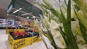 &bdquo;Iki&ldquo; pigiau &ndash; ne tik kardeliai: sutaupysite ir specialiai puo&scaron;tam tortui, ir paskutinio vasaros savaitgalio &scaron;a&scaron;lykams