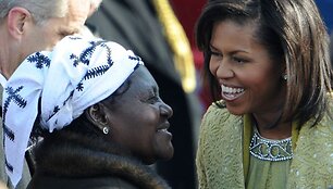 Baracko Obamos pamotė Kezia Obama su Michelle Obama