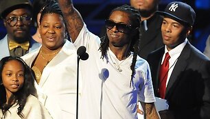 Lilas Wayne'as apdovanotas kaip geriausias repo atlikėjas.