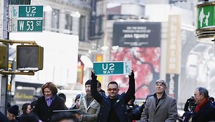 Bono laiko gatvės pavadinimo lentelę.