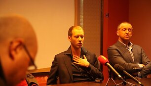 ISasha Son ir Martynas Tyla