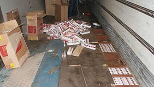 Aptiktos cigarečių kontrabandos vertė &ndash; 156 tūkst. Lt.