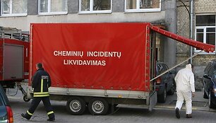 Cheminių incidentų likvidavimo darbuotojai. 