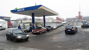 Automobilių eilė