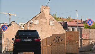 Fotopolicija. BMW senamiestyje.