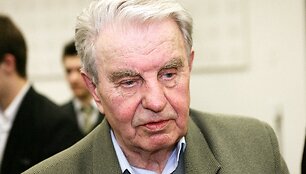 Poetas Justinas Marcinkevičius 