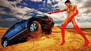 Volkswagen Touareg erotinė reklama