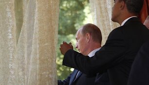 Istoriniai Obamos pusryčiai su Putinu