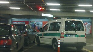 Policininkai Kauno Akropolyje, fotopolicija